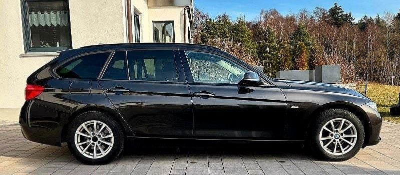Gebraucht BMW 320 Performance 190 PS (139 kW) 2017 Schwarz Kombi