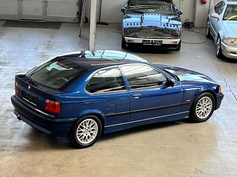 Gebraucht BMW 323 Compact M Sport 170 PS (125 kW) 1997 Blau Kleinwagen