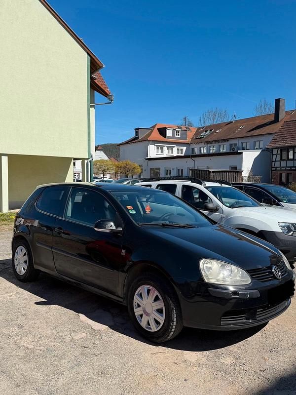 Gebraucht VW Golf V 90 PS (66 kW) 2005 Schwarz Kleinwagen