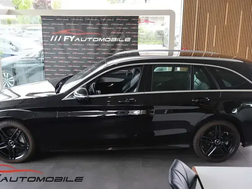 Gebraucht Mercedes C300 AMG line 245 PS (180 kW) 2020 Obsidianschwarz  metalliclack Kombi