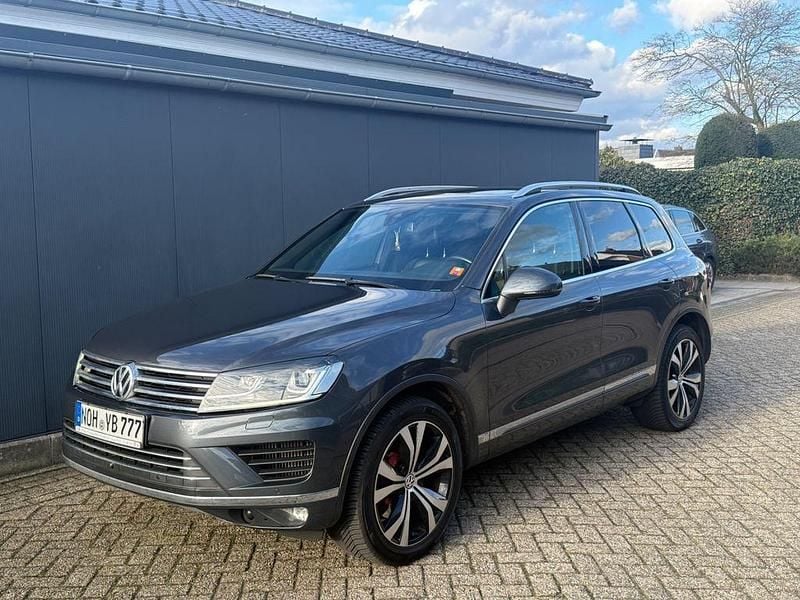 Gebraucht VW Touareg R-line 340 PS (250 kW) 2014 Grau SUV