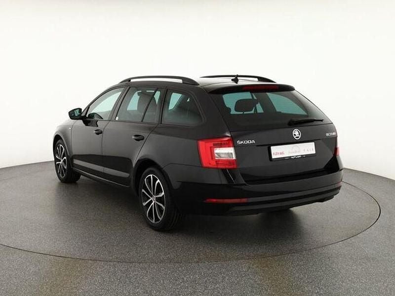 Gebraucht Skoda Octavia Soleil 150 PS (110 kW) 2020 Schwarz Kombi