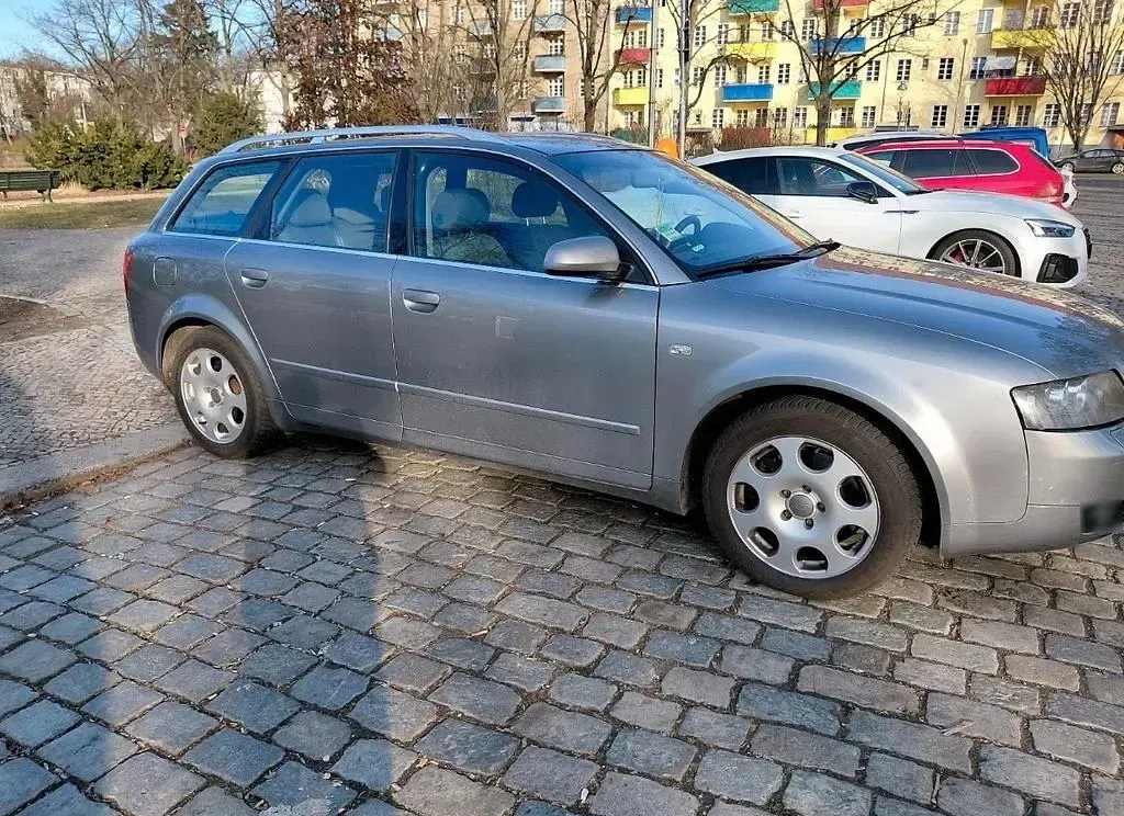 Gebraucht Audi A4 220 PS (161 kW) 2003 Grau Limousine
