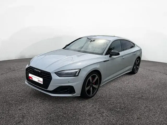 Gebraucht Audi A5 Sportback Advanced Plus 204 PS (150 kW) 2022 Gletscherweiß metallic Kleinwagen