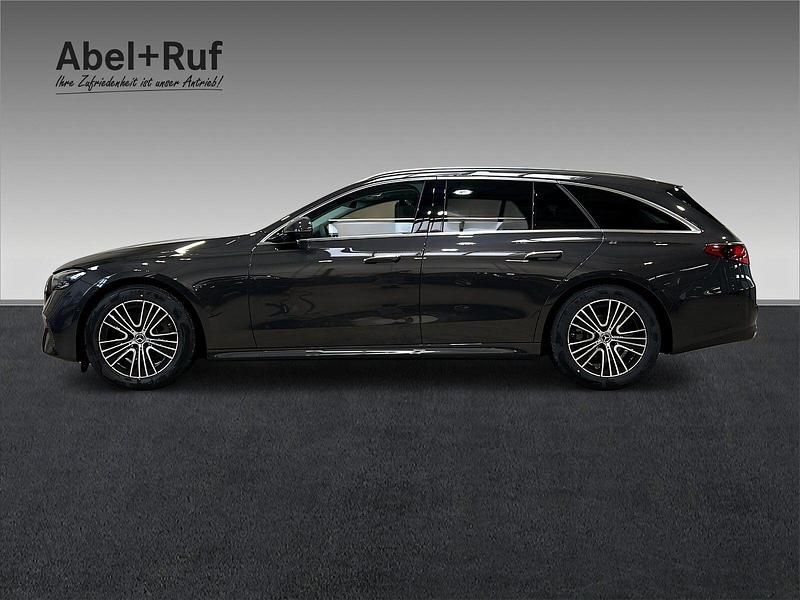 Gebraucht Mercedes E220 Avantgarde 197 PS (144 kW) 2025 lack graphitgrau Kombi