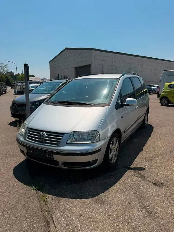 Gebraucht VW Sharan 140 PS (102 kW) 2007 Silber Van / Kleinbus
