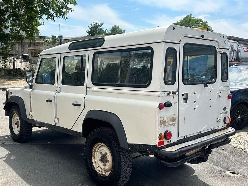 Gebraucht Land Rover Defender 122 PS (89 kW) 2012 Weiß SUV