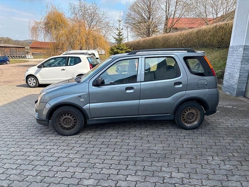 Gebraucht Suzuki Ignis 94 PS (69 kW) 2007 Grau Kleinwagen