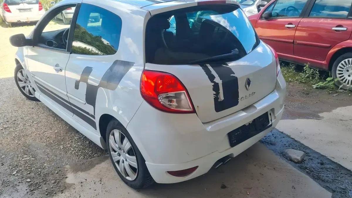 Gebraucht Renault Clio GT 128 PS (94 kW) 2009 Weiß Kleinwagen
