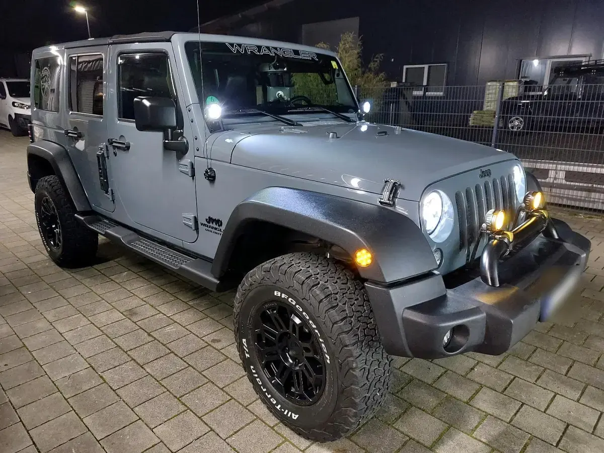 Occasion Jeep Wrangler 225 ch (165 kW) 2014 Gris SUV