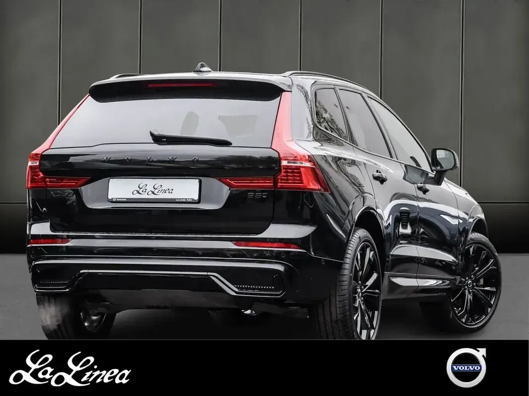 Gebraucht Volvo XC60 Plus 250 PS (183 kW) 2025 Schwarz SUV
