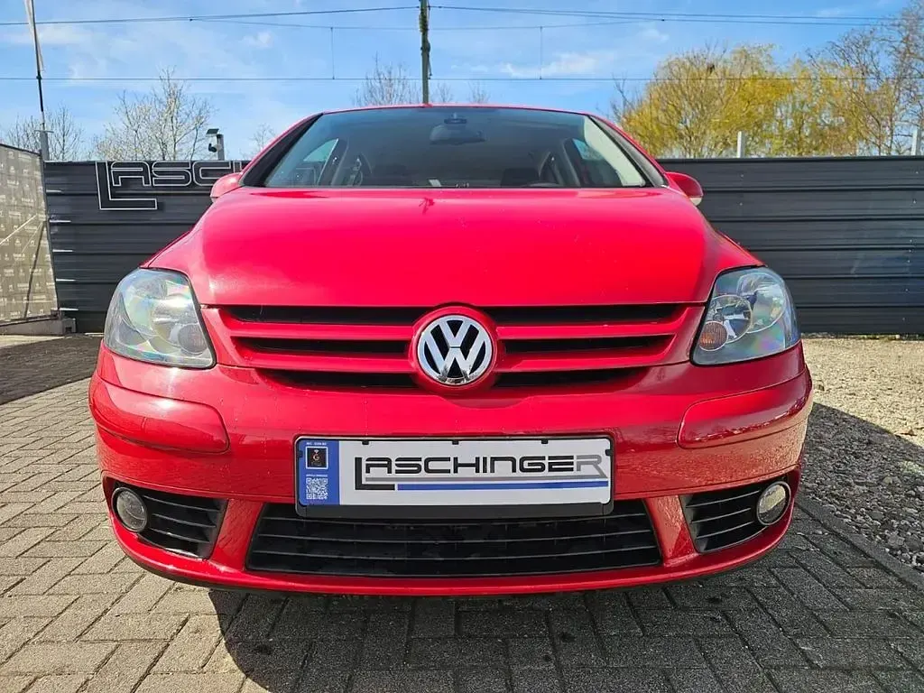 Używany VW Golf Plus Cross 150 KM (110 kW) 2006 Czerwony Minivan