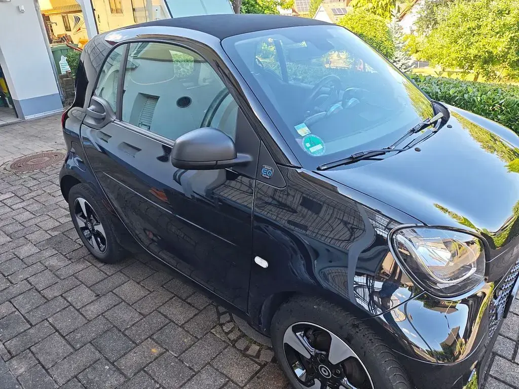 Gebraucht Smart ForTwo Electric Drive 41 kW (56 PS) 2021 Schwarz Coupé