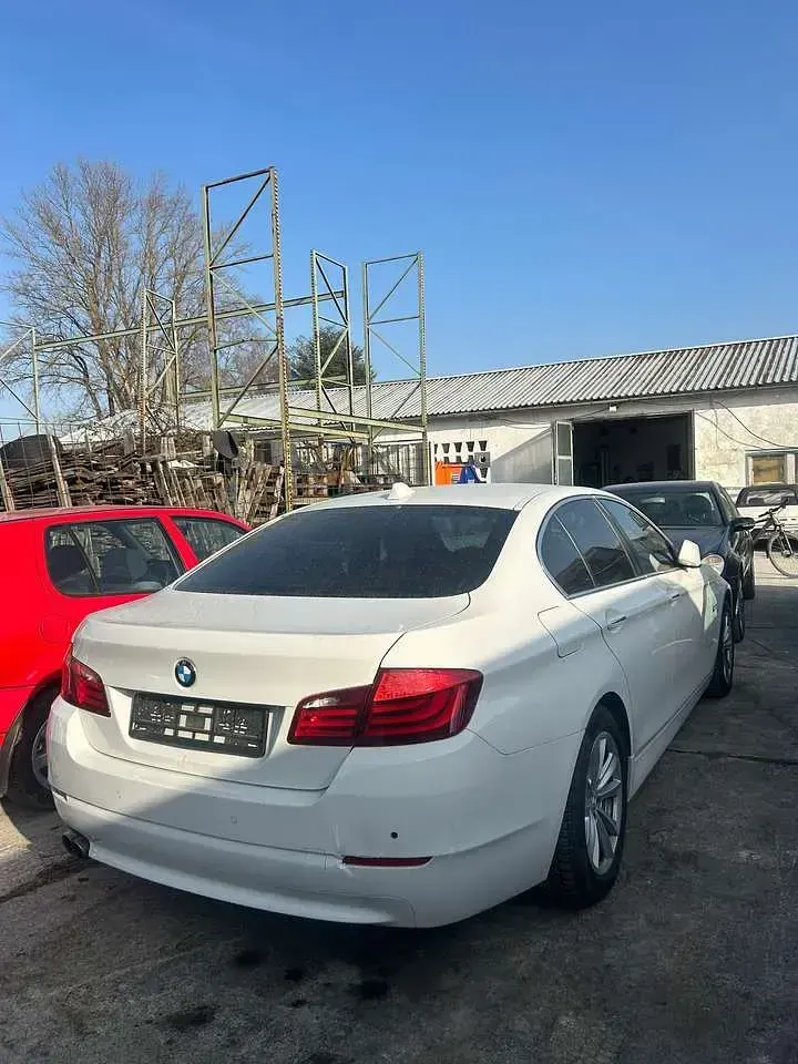 Usata BMW 525 218 CV (160 kW) 2013 Bianco Berlina