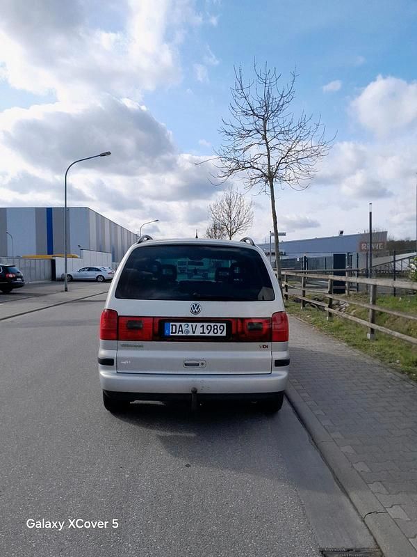 Gebraucht VW Sharan 140 PS (102 kW) 2002 Silber Van / Kleinbus