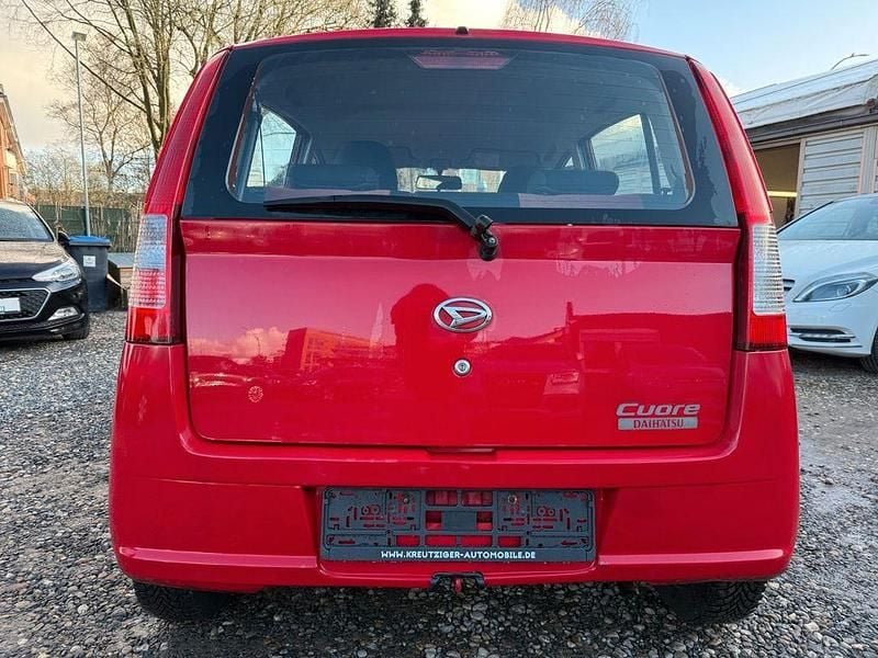 Gebraucht Daihatsu Cuore Plus 58 PS (42 kW) 2006 Rot Kleinwagen