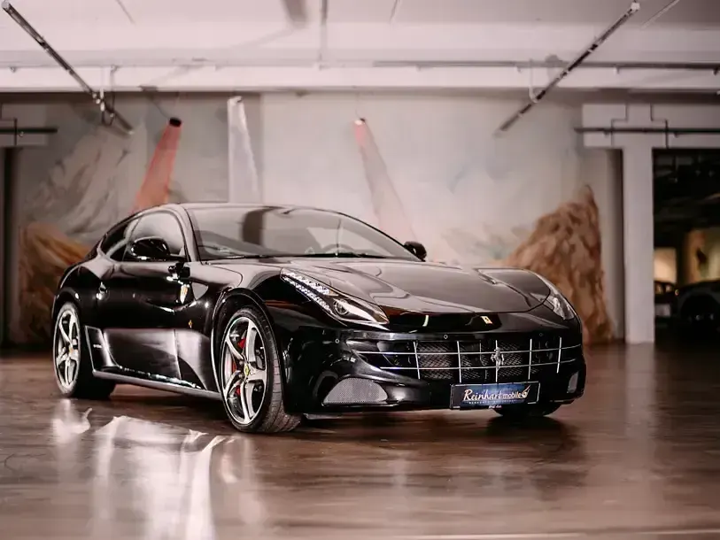 Second-hand Ferrari FF 660 CP (485 kW) 2016 Negru Break