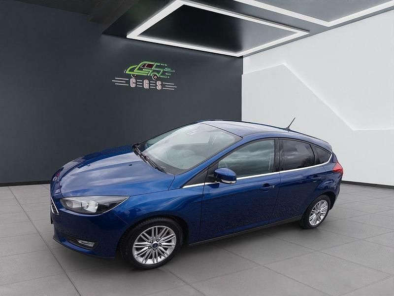 Gebraucht Ford Focus Cool & Connect 150 PS (110 kW) 2018 Blau Limousine