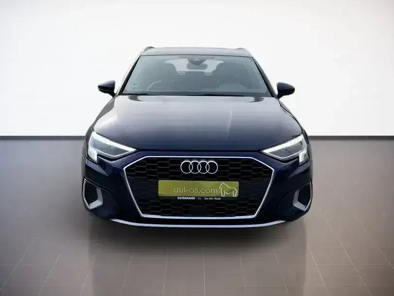 Usata Audi A3 e-tron Ambiente 2020 Blu Utilitaria