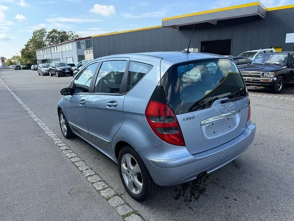 Gebraucht Mercedes A150 95 PS (69 kW) 2006 Blau Limousine