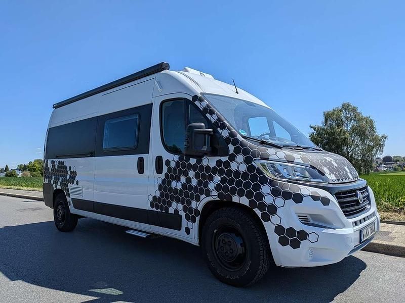 Weiß Gebraucht 2016 Fiat Ducato Van | 39.999 € - Bild 1/4