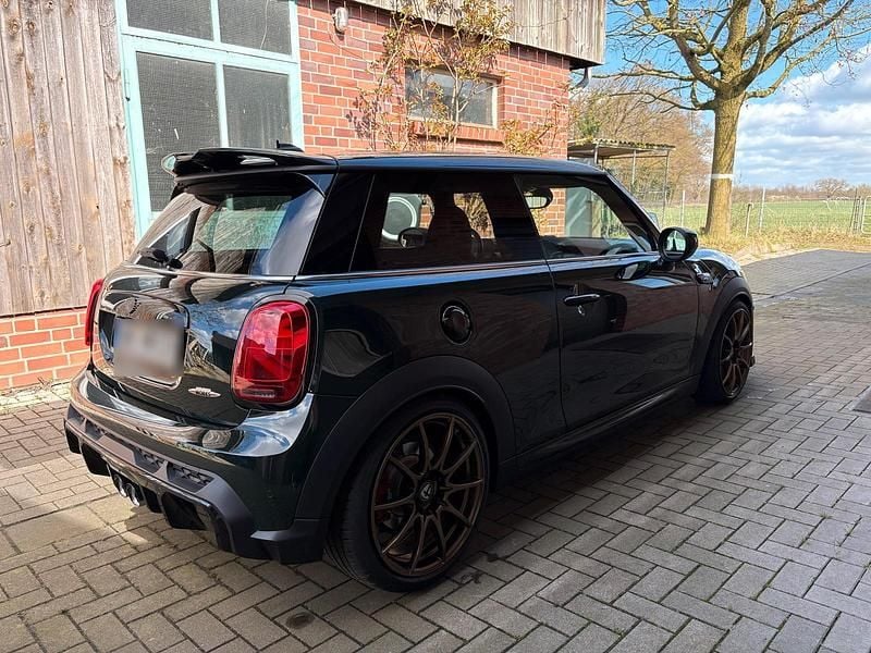 Gebraucht Mini John Cooper Works 231 PS (169 kW) 2024 Grün Kleinwagen