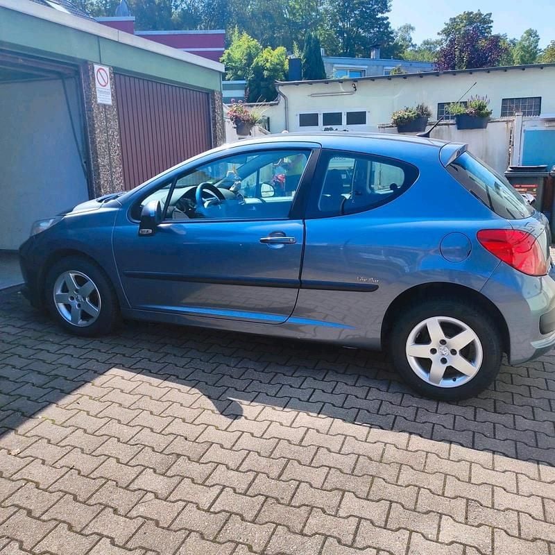 Gebraucht Peugeot 207 95 PS (69 kW) 2007 Grau Kleinwagen