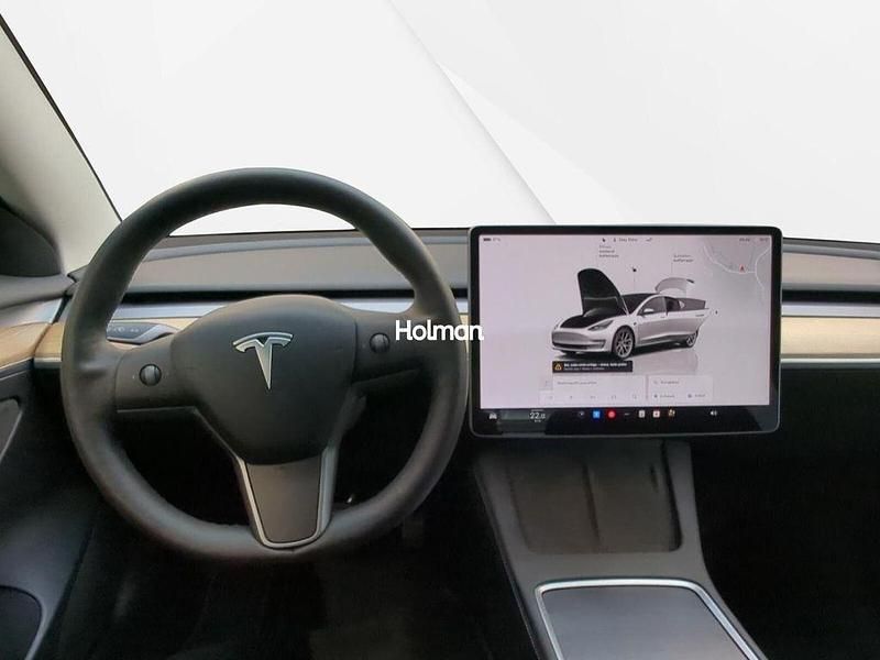Gebraucht Tesla Model 3 Standard Range 208 kW (283 PS) 2022 Weiß Limousine