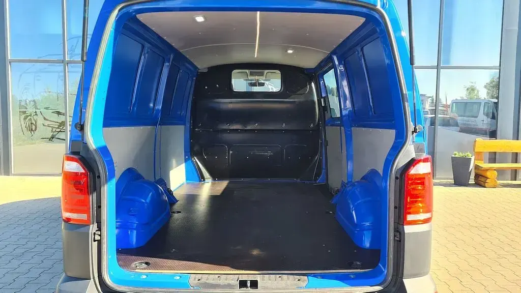 Gebraucht VW Transporter 150 PS (110 kW) 2018 Blau Van