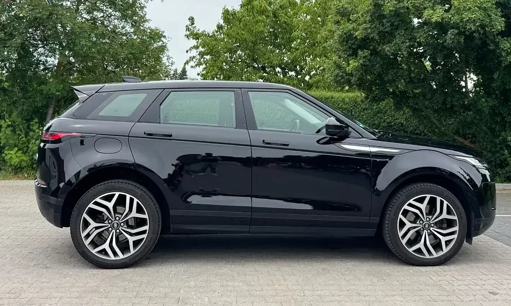 Gebraucht Land Rover Range Rover evoque 150 PS (110 kW) 2019 Schwarz SUV