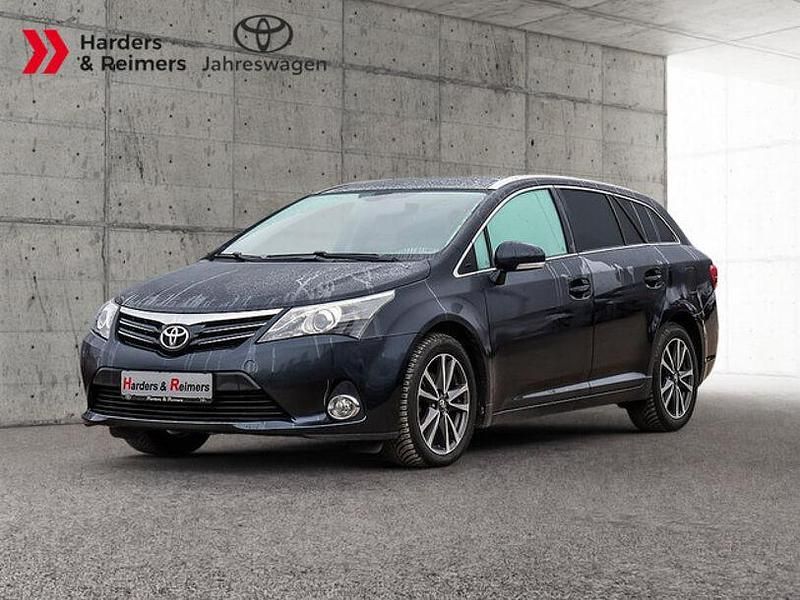 Blau Gebraucht 2013 Toyota Avensis Edition Kombi | 10.680 € (Etwas zu teuer) - Bild 1/4