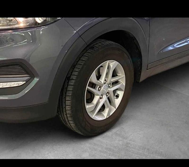 Gebraucht Hyundai Tucson 132 PS (97 kW) 2017 Grau SUV