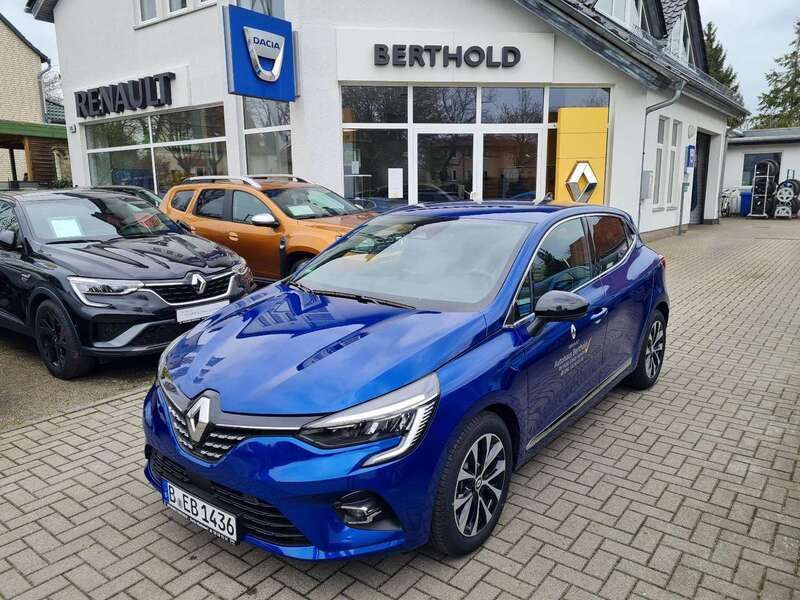 Gebraucht 2023 Renault Clio V 1.0 Benzin 91 PS (21.490 €) 12623 Berlin AutoUncle