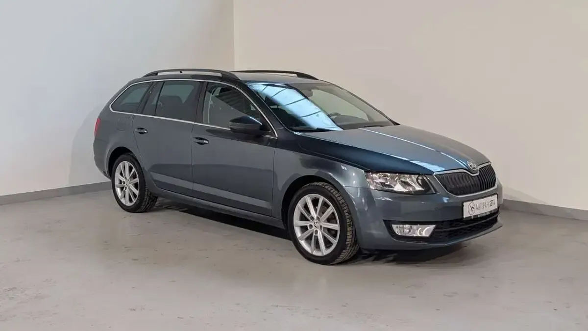 Gebraucht Skoda Octavia Ambition 110 PS (80 kW) 2017 Grau Kombi