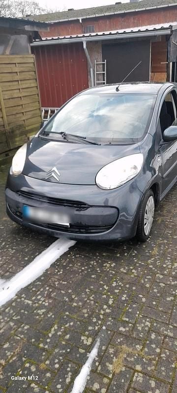 Grau Gebraucht 2008 Citroën C1 Kleinwagen | 1.500 € - Bild 1/4