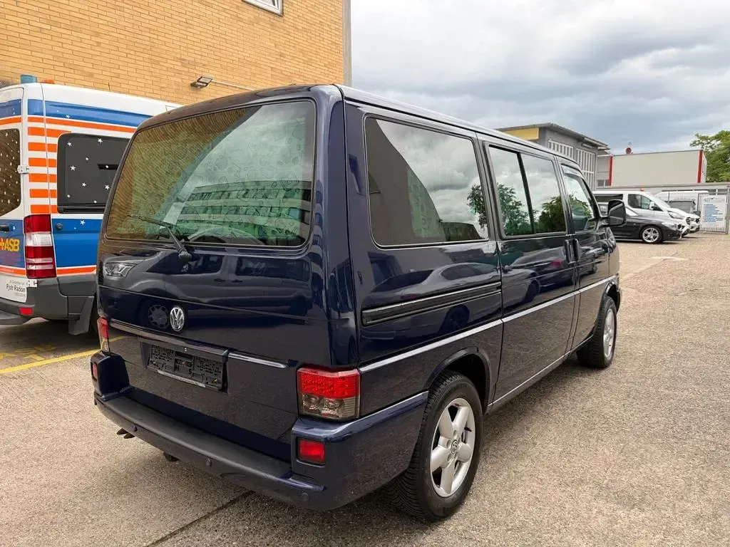 Gebraucht VW T4 151 PS (111 kW) 2003 Blau Van