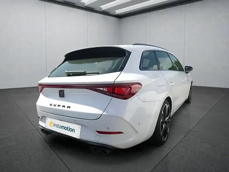 Gebraucht Cupra Leon 300 PS (220 kW) 2023 Weiß Kombi