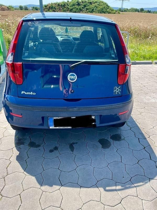 Gebraucht Fiat Punto Dynamic 60 PS (44 kW) 2004 Blau Kleinwagen