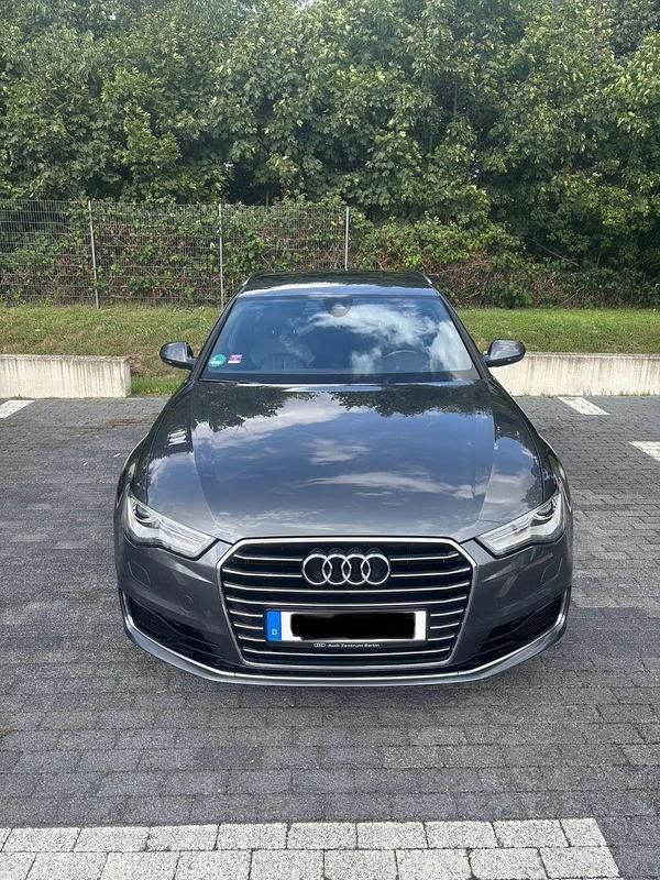 Grau Gebraucht 2016 Audi A6 Ambiente Kombi | 23.500 € (Fairer Preis) - Bild 1/4