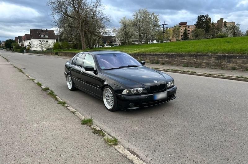 Gebraucht BMW 540 M Sport 286 PS (210 kW) 2001 Schwarz Limousine