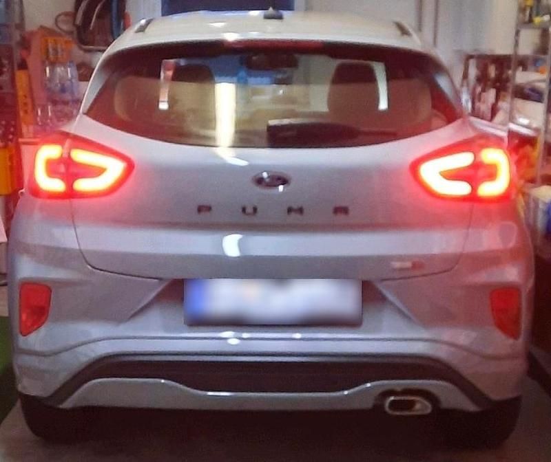 Gebraucht Ford Puma ST-Line 155 PS (114 kW) 2022 Grau SUV