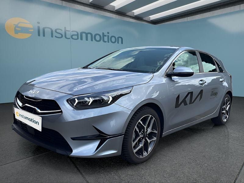 Silber Gebraucht 2024 Kia Ceed Kleinwagen | 26.299 € (Fairer Preis) - Bild 1/4