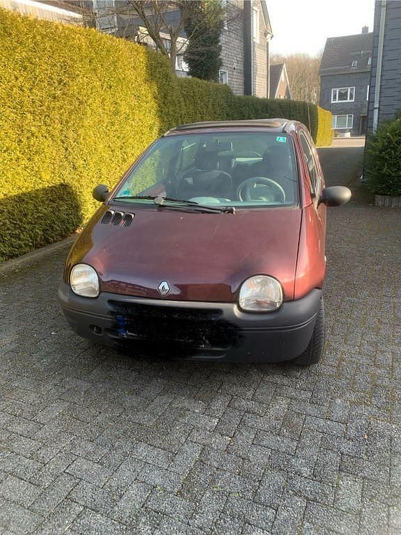 Gebraucht Renault Twingo 60 PS (44 kW) 2003 Rot Kleinwagen