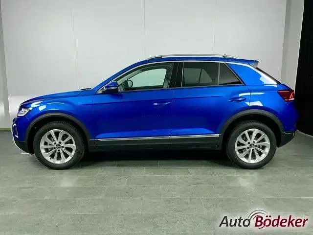 Gebraucht VW T-Roc Style 150 PS (110 kW) 2025 Blau SUV