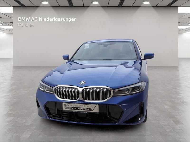 Gebraucht BMW 320 Performance 184 PS (135 kW) 2025 Blau Limousine