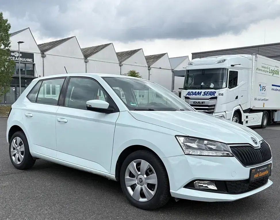 Gebraucht Skoda Fabia Cool Plus 60 PS (44 kW) 2019 Weiß Kleinwagen