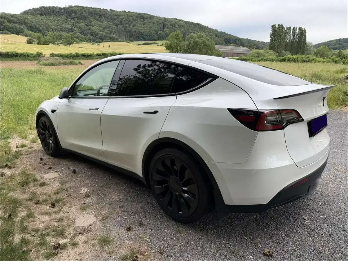 Gebraucht Tesla Model Y Performance 392 kW (534 PS) 2023 Weiß SUV