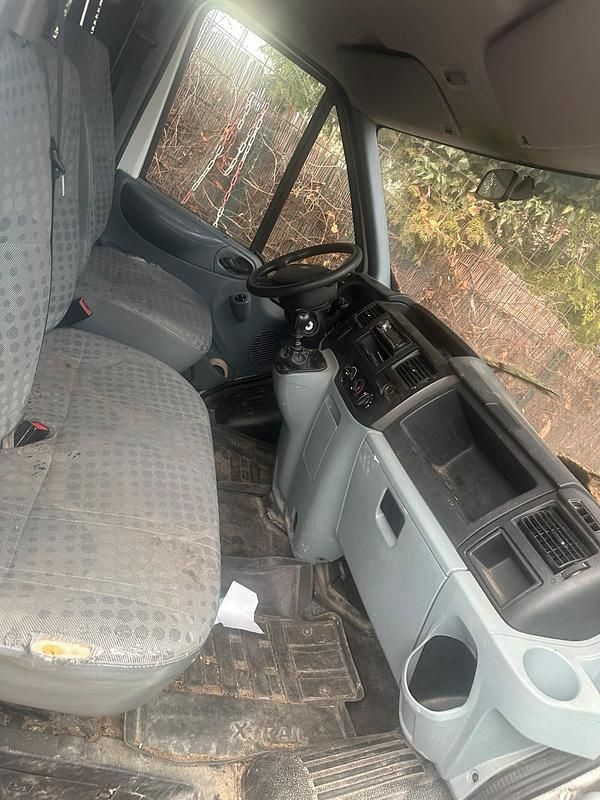 Gebraucht Ford Transit 2012 Weiß Limousine