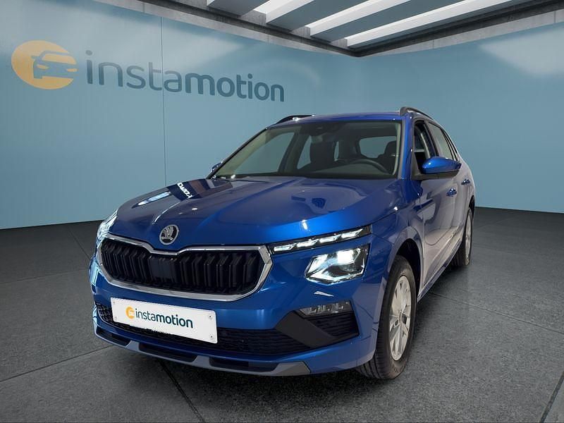 Blau Neu 2025 Skoda Kamiq SUV | 34.949 € (Teuer) - Bild 1/4