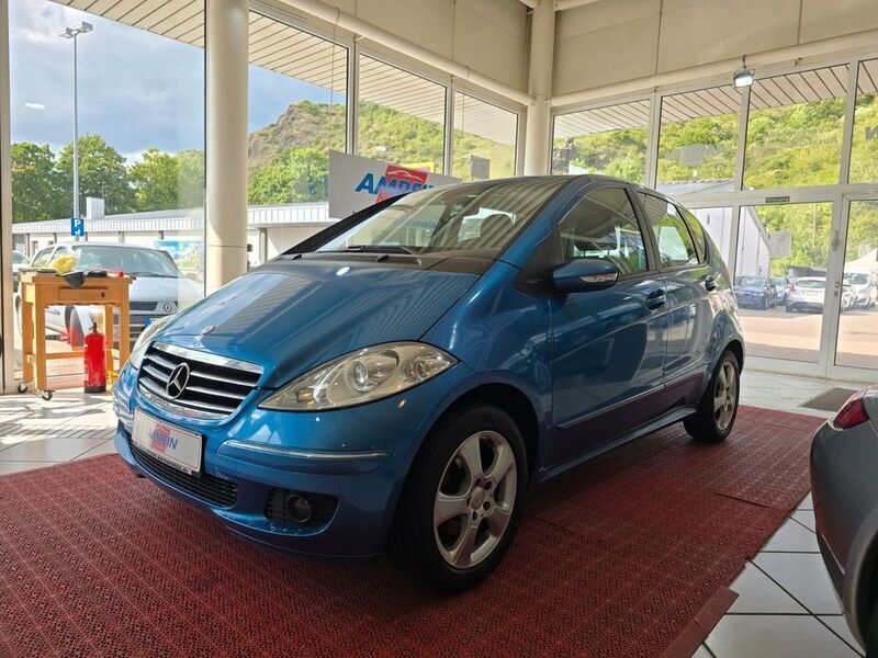Blau Gebraucht 2008 Mercedes A180 Limousine | 2.700 € (Fairer Preis) - Bild 1/4